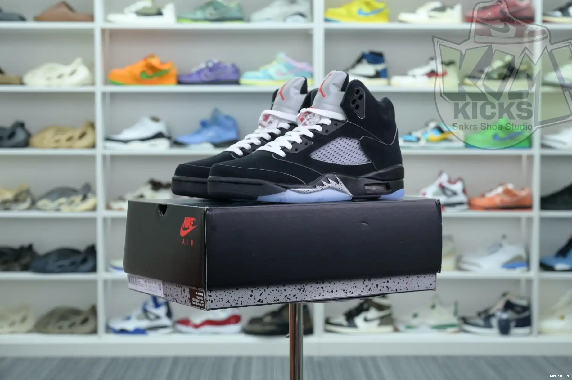 Jordan Air Jordan METALLIC 5“BLACK REIMAGINED” Kimikick 0701